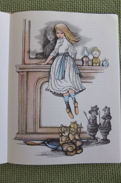 Иллюстрации к Алисе в Зазеркалье Льюис Кэрролл