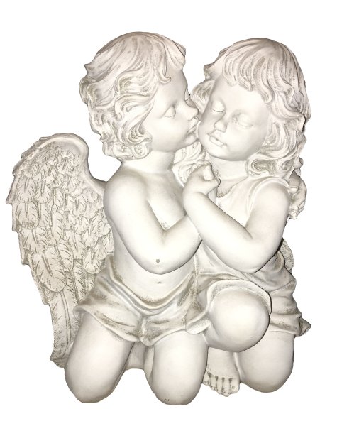 Ангелочки целуются
