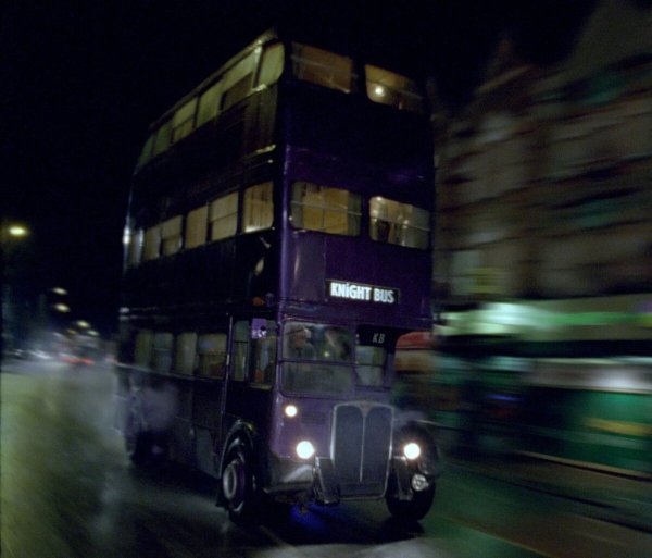 Гарри Поттер автобус ночной рыцарь