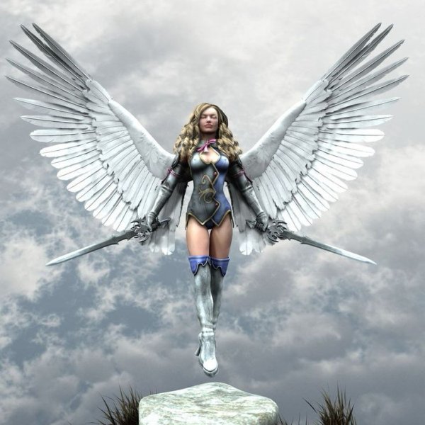Женщина с крыльями