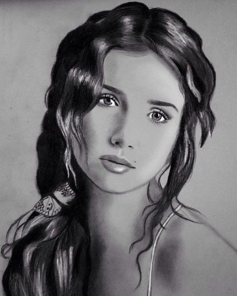 Наталия Орейро портрет карандашом