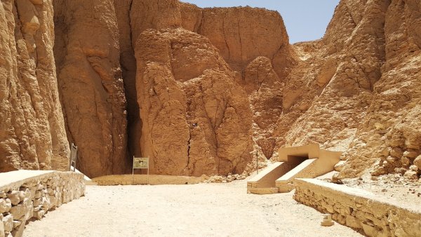 Луксор гробницы фараонов