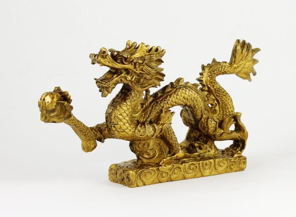 Китайский дракон талисман
