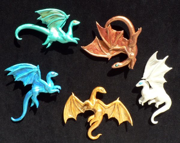 Фигурки из полимерной глины дракон