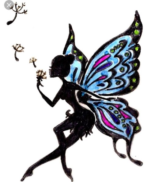 Силуэт девушки с крыльями бабочки