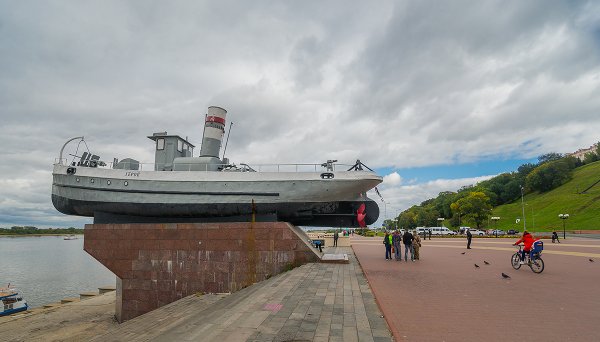 Нижний Новгород памятник корабль