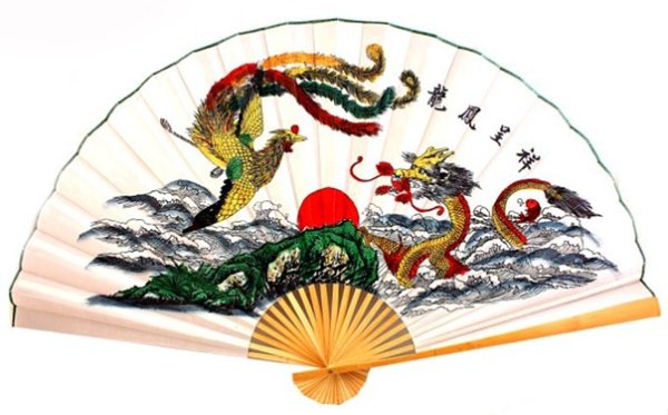 Китайский веер с драконом