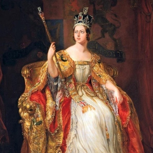 Королева Екатерина 2 на троне
