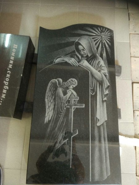 Изображения ангелов на памятниках