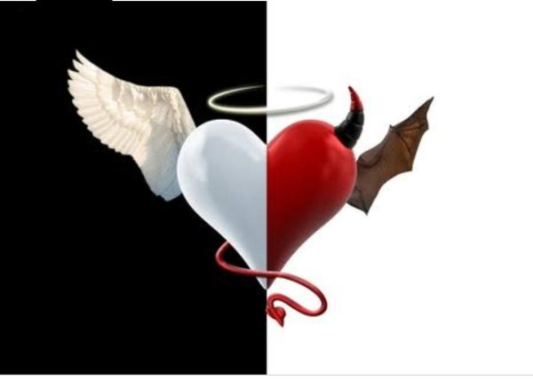 Сердечки с крыльями ангела и демона