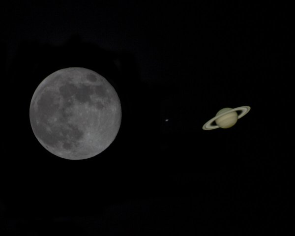 Сатурн рядом с луной