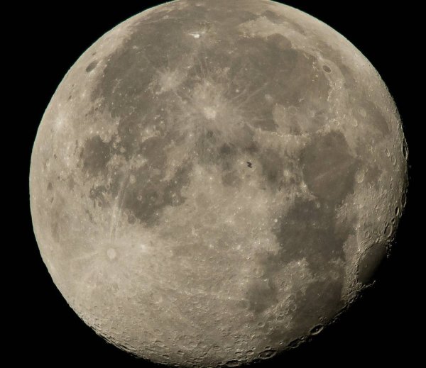 Снимки NASA Луна