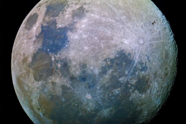 Снимки Луны