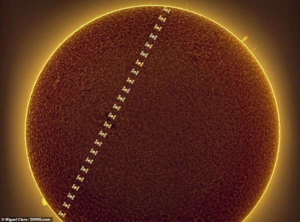 МКС на диске солнца