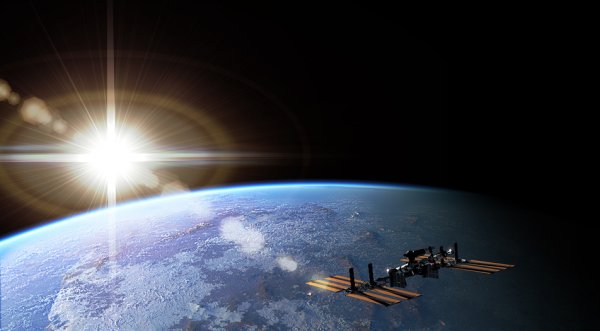 Восход солнца на МКС