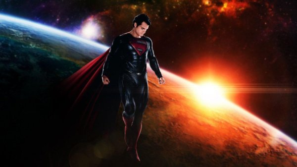 Супермен Генри Кавилл в космосе