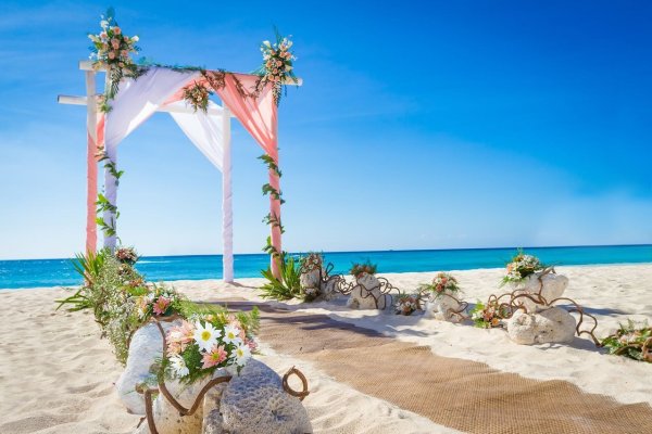 Свадьба на пляже арка