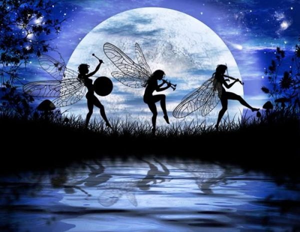 Танцы при Луне