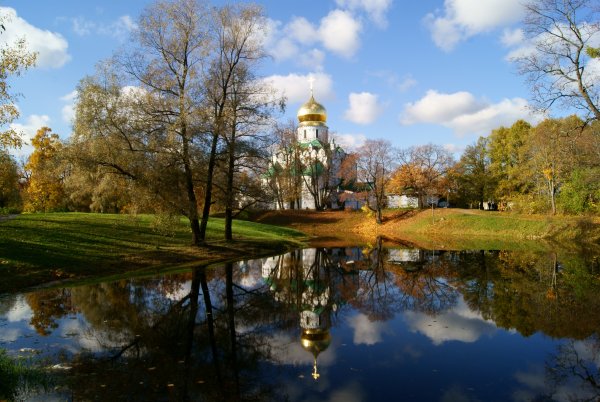 Екатерининский парк Церковь