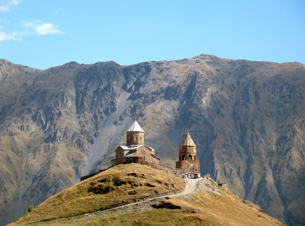 Троицкая Церковь Гергети Казбеги