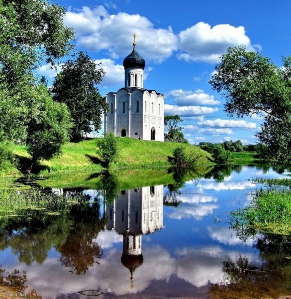 Россия берёзы православный храм