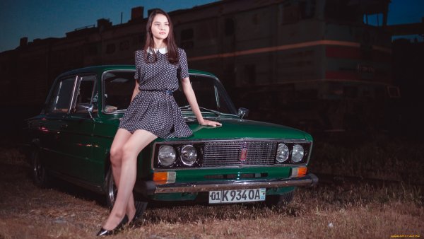 Девушки с русскими авто