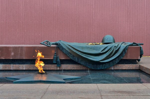 Памятники Великой Отечественной войны могила неизвестного солдата