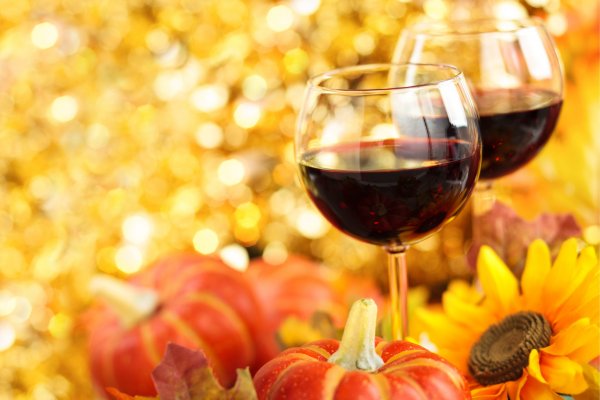 Бокал вина осень