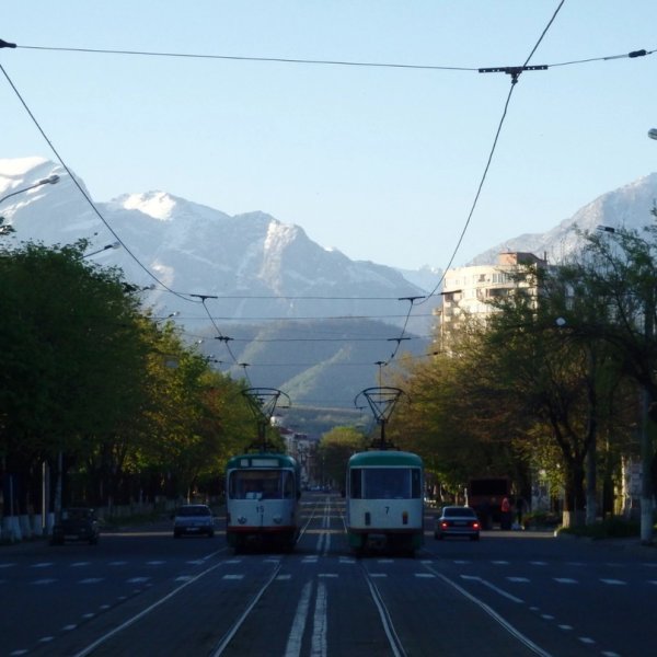 Владикавказ мира трамвай горы