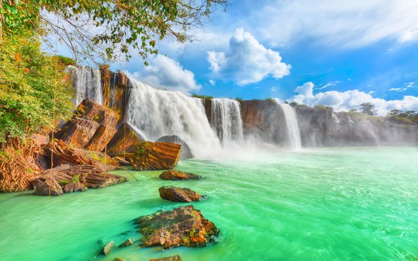 Водопад драй Нур Вьетнам