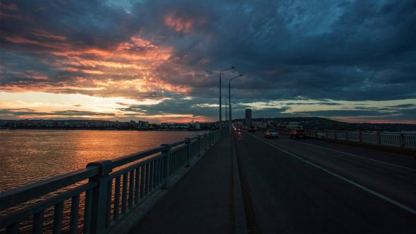 Саратов Энгельс мост вечером
