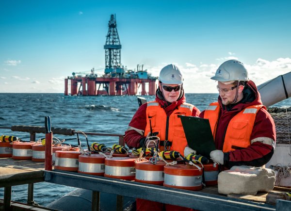 Газпром нефть шельф