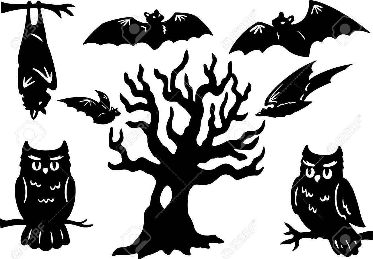 Дерево с летучими мышами на Хэллоуин