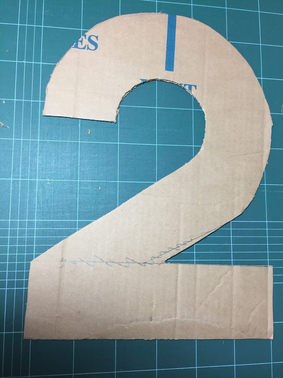 Объемная цифра из картона
