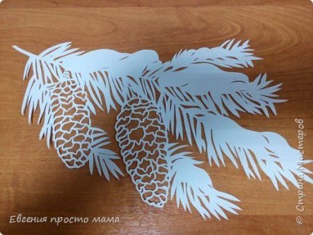 Вытынанка шишки