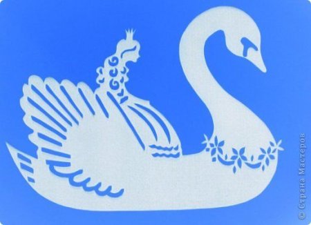 Вытынанки лебеди