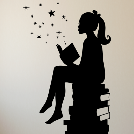 Силуэт девушки с книгой