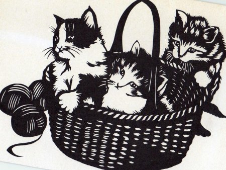 Вытынанка котенок на ветке