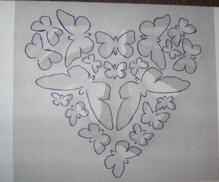 Бабочки с сердечками вытынанки