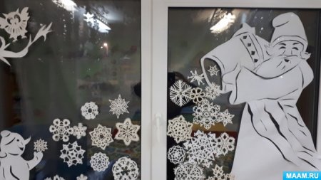 Сюжетные вытынанки новогодние на окна