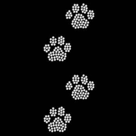 Маленький узор из страз