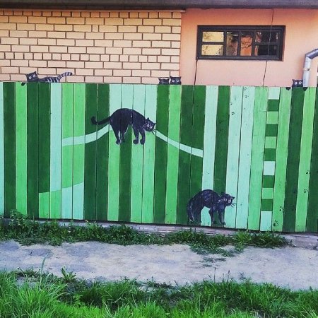 Узорные заборы из металла