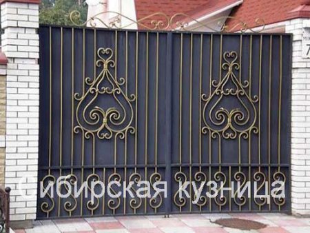Орнамент на металлические ворота