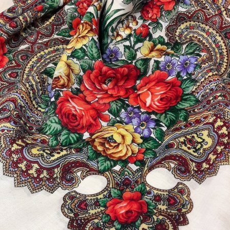 Платок Павлопосадский Зубрицкий Виктор