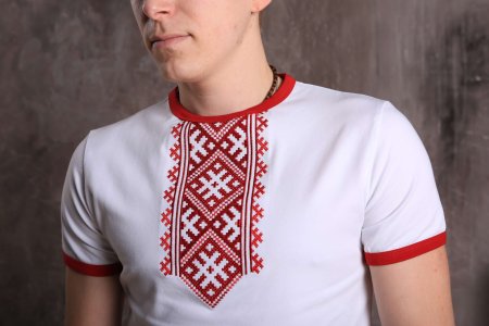 Обережная вышивка на одежде