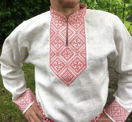 Вышитая мужская рубашка