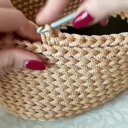 Корзина из шнура крючком