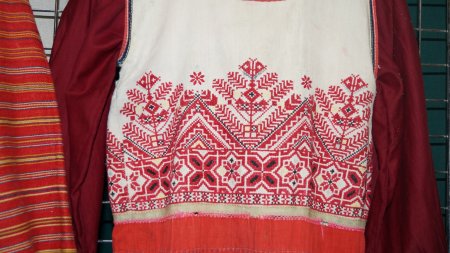 Вятская роспись уткоконь