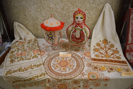 Вятская роспись уткоконь