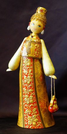 Русская деревянная кукла